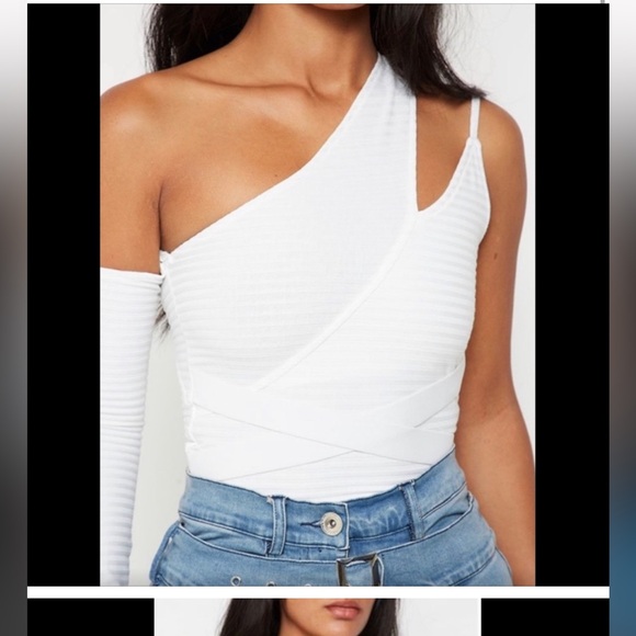 Maniere De Voir Tops - Maniere De Voir one sleeve bodysuit size US 6. BLACK